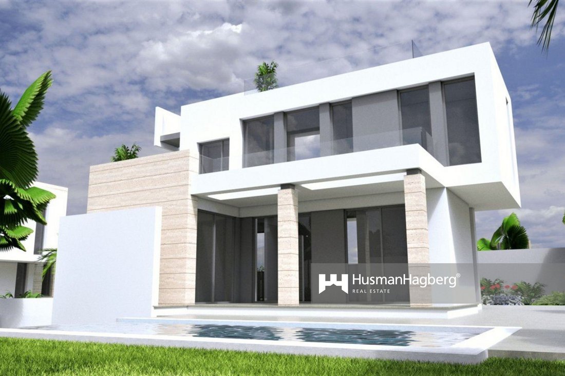 Villa in Torrevieja, Valencian Community, Spain 1 - 15550593