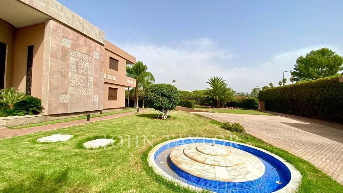 Villa à Annakhil, Marrakech-Safi, Maroc 4 - 15083004