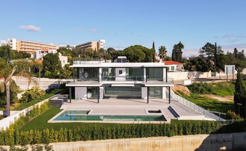 House in Olhos de Agua, Algarve, Portugal 1