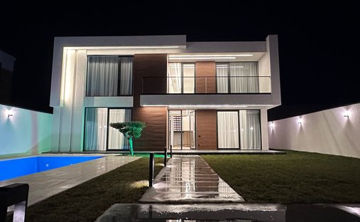 House in Tbilisi, Tbilisi, Georgia 1