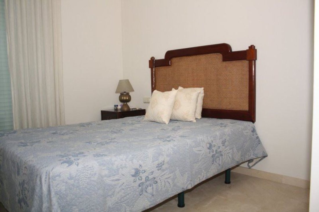 Townhouse in Estepona, Andalusia, Spain 5 - 15550178