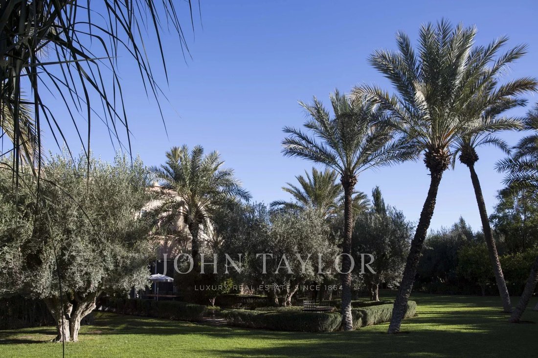 Villa in Annakhil, Marrakesh-Safi, Morocco 4 - 15082977