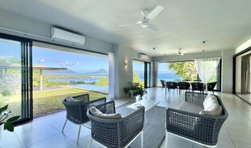 Villa in Black River, Rivi�re Noire District, Mauritius 1