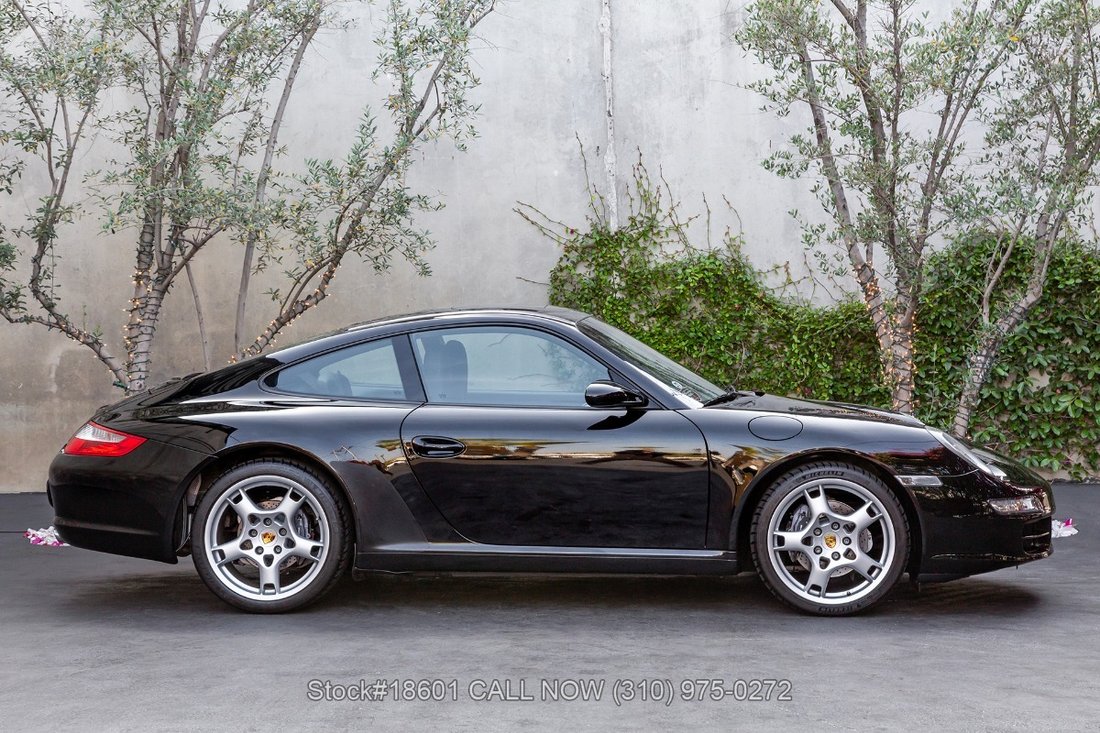 Porsche 997 Carrera in Los Angeles, CA 4 - 15546547
