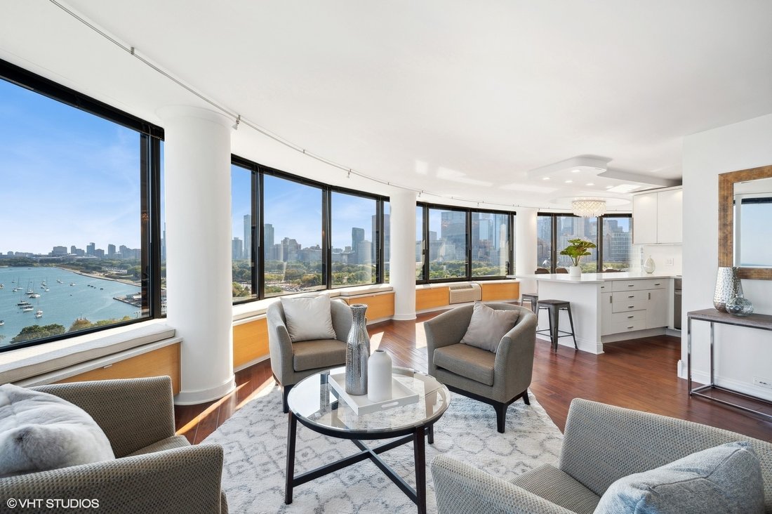 Condo in Chicago, Illinois, United States 4 - 15549359