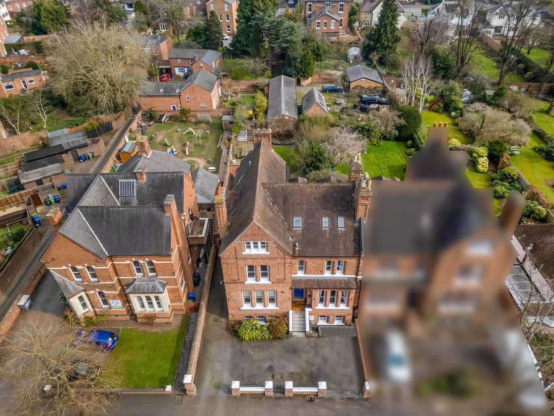 Villa in Leamington Spa, England 3 - 15543260