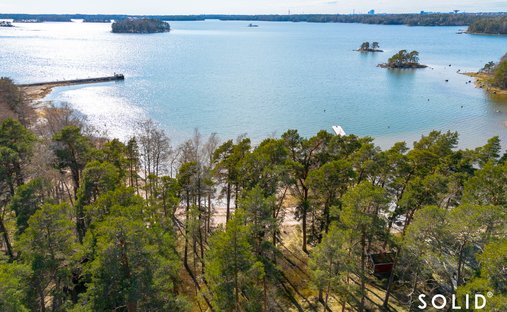 Land in Helsinki, Uusimaa, Finland 1