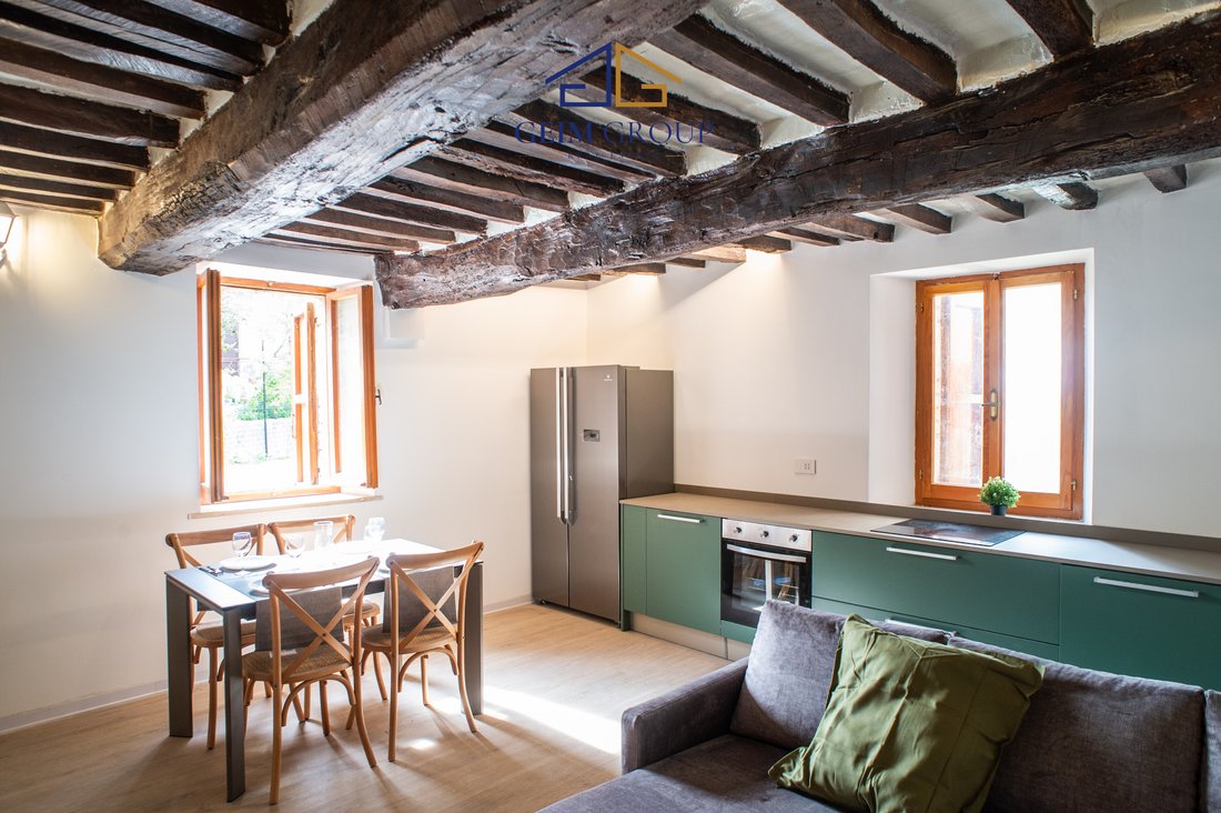 Villa in Gualdo Cattaneo, Umbria, Italy 3 - 15550847