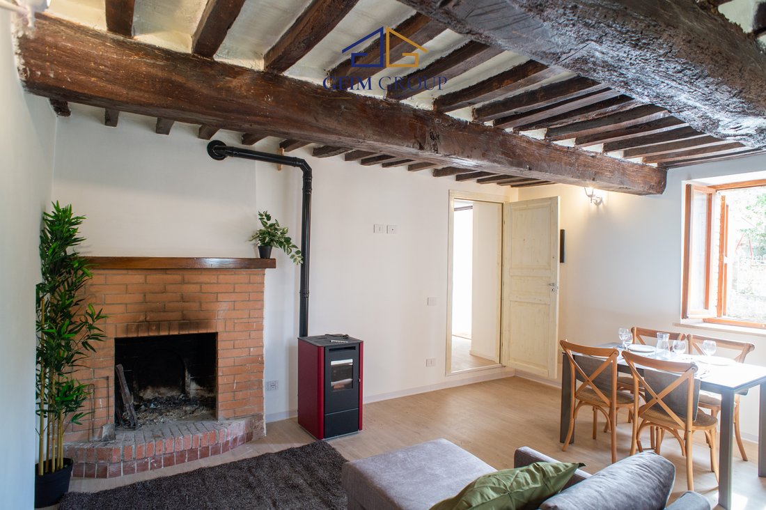 Villa in Gualdo Cattaneo, Umbria, Italy 4 - 15550847