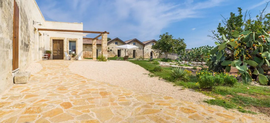 Villa en Lecce, Apulia, Italia 3 - 15551322