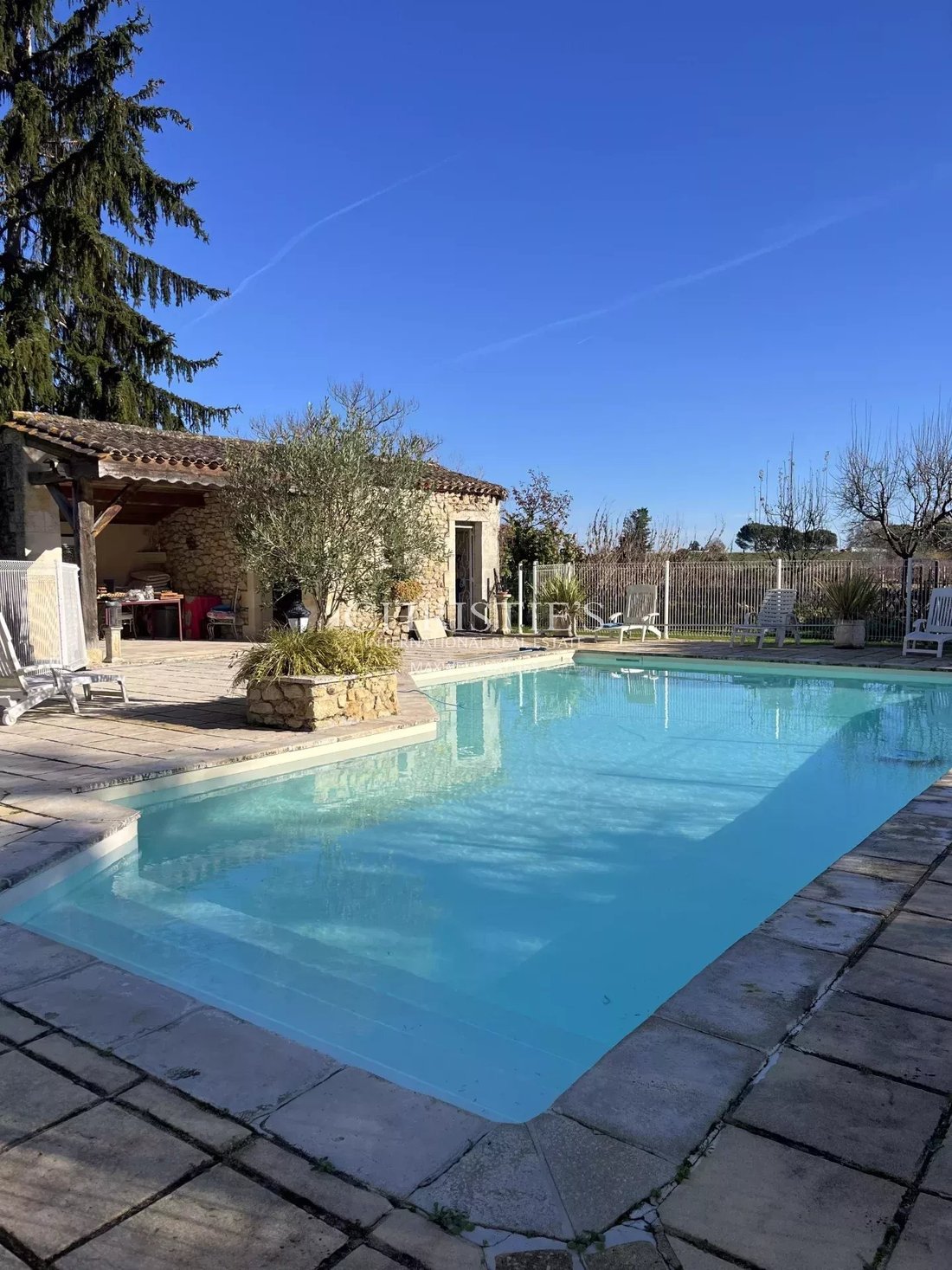 House in Libourne, Nouvelle-Aquitaine, France 2 - 15551136