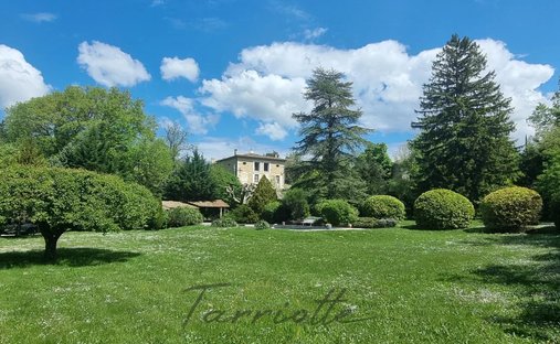 Farm Ranch in Dieulefit, Auvergne-Rhône-Alpes, France 1