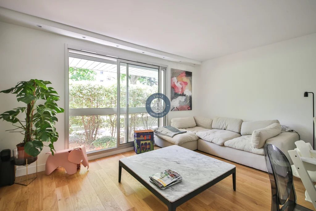 Apartment in Villiers-Danton, Levallois-Perret, France 3 - 12096540