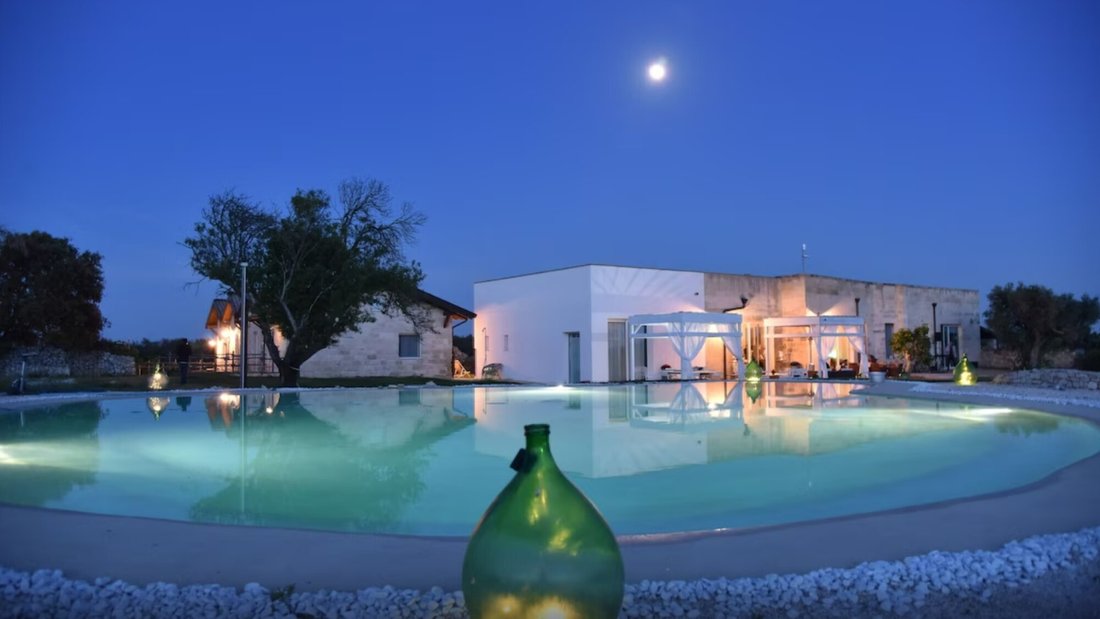 Villa en Lecce, Apulia, Italia 1 - 15551322