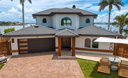 House in Belleair Beach, Florida, United States 1