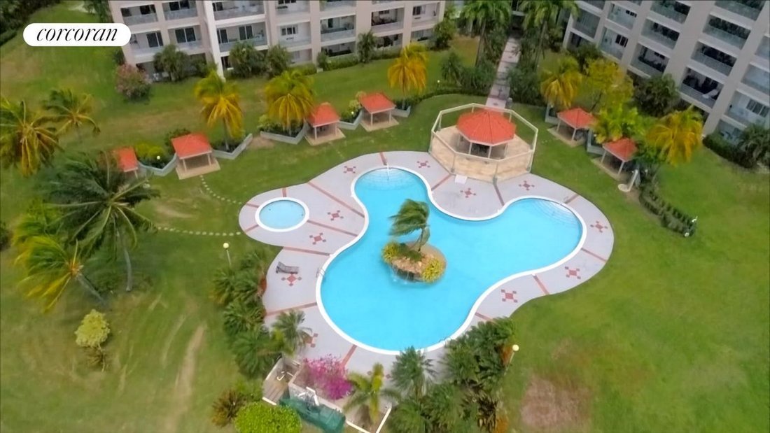 Condo in Port of Spain, MI, United States 3 - 15551875