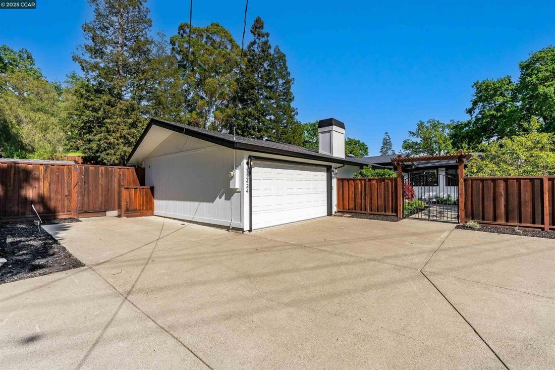 House in Walnut Creek, California, United States 4 - 15553377