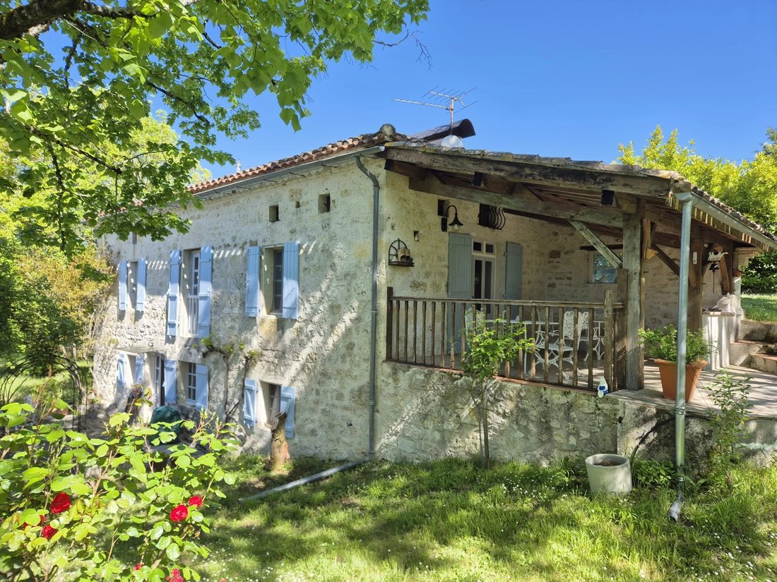 House in Montaigu-de-Quercy, Occitania, France 1 - 15553322