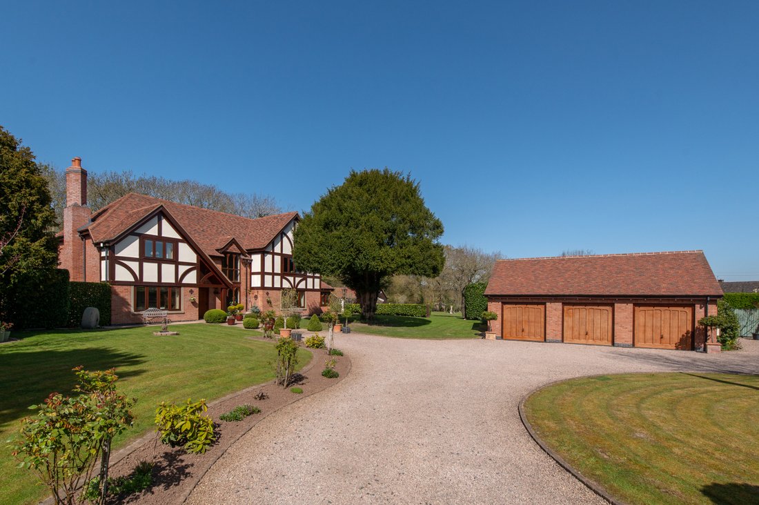 House in Sale Green, England 2 - 15551798