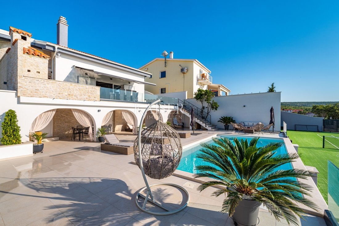 Villa in Municipality of Novigrad, Zadar County, Croatia 4 - 13451179
