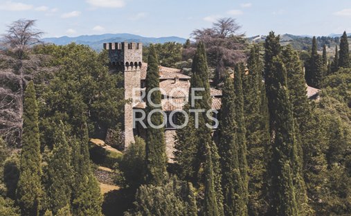 Castillo en Toscana, Italia 1