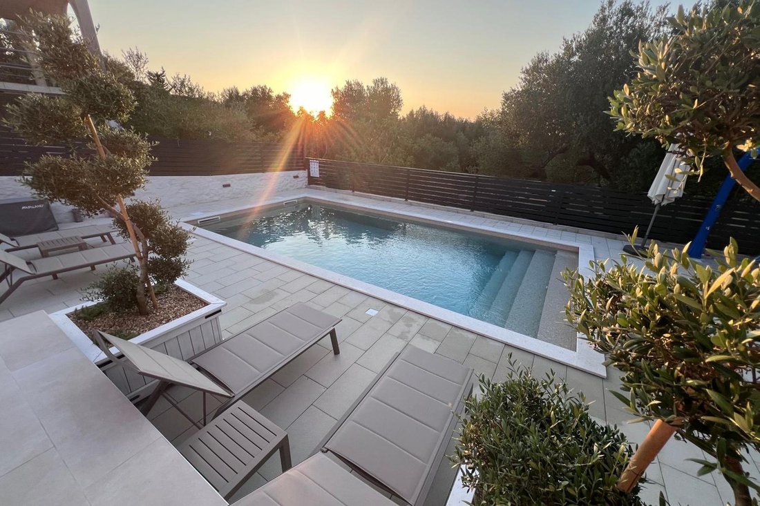 Villa in Zdrelac, Zadar County, Croatia 2 - 15553419