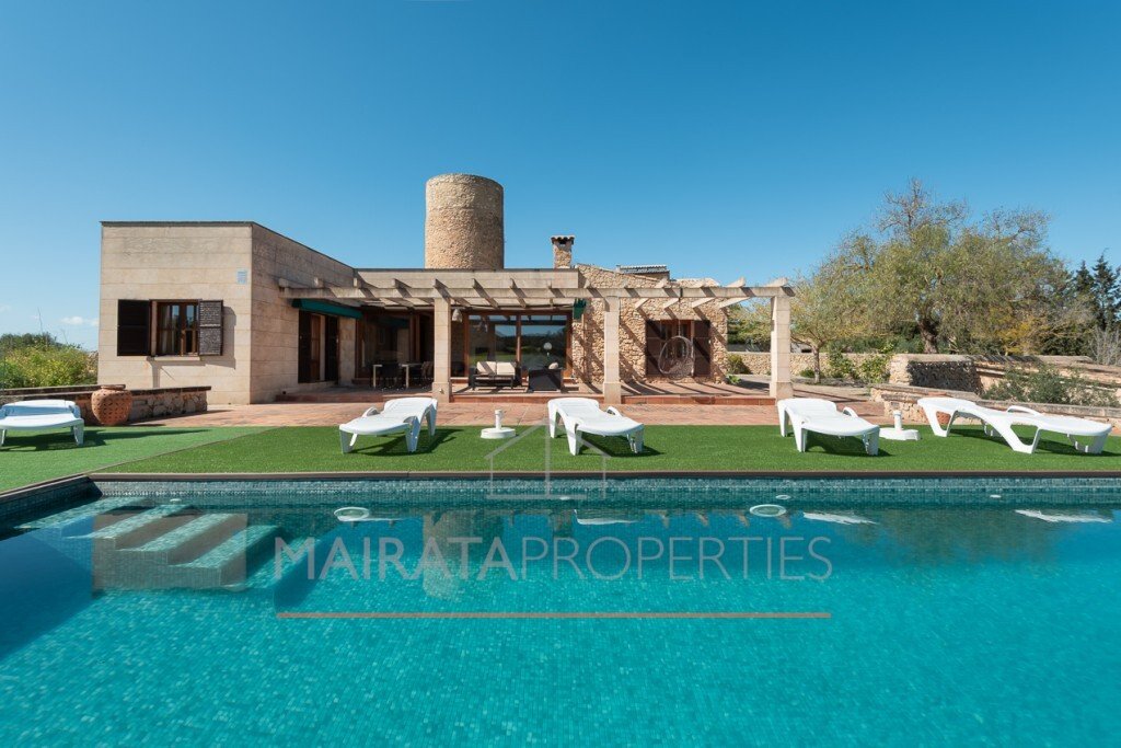 Finca in Felanitx, Balearic Islands, Spain 1 - 15553208