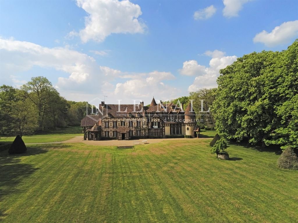 Whispers of Elegance: A Timeless Château in Perche’s Golden Hills