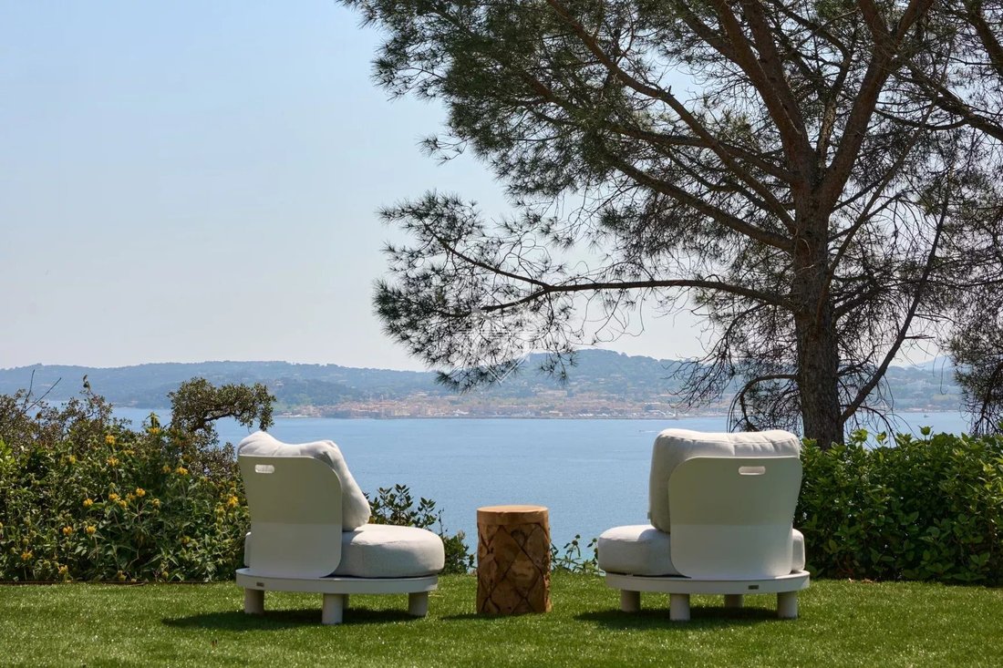 Villa in Grimaud, Provence-Alpes-Côte d'Azur, France 5 - 15552033