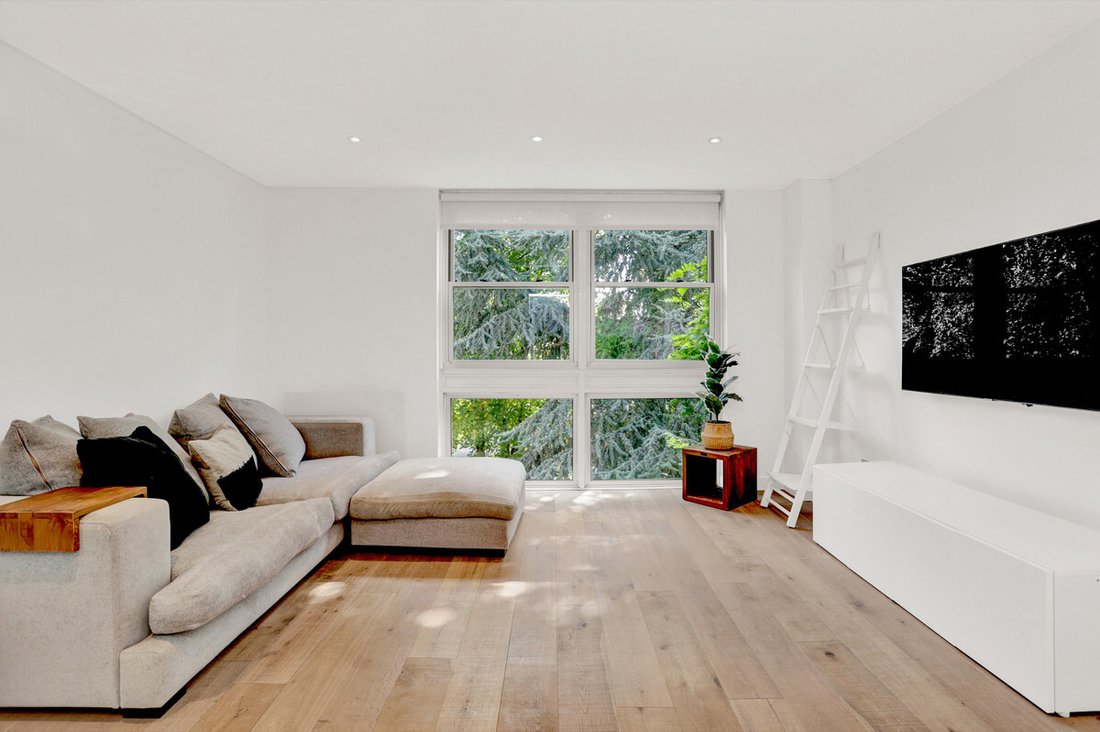 Apartment in Belsize Park, Camden, England 5 - 15553447