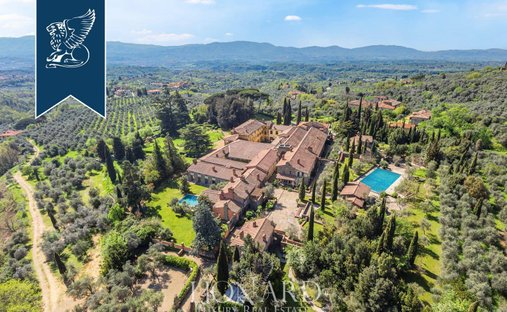 Villa in Castelfranco Piandisco, Tuscany, Italy 1