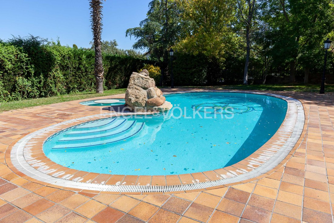 House in Pozuelo de Alarcon, Comunidad de Madrid, Spain 3 - 13225378