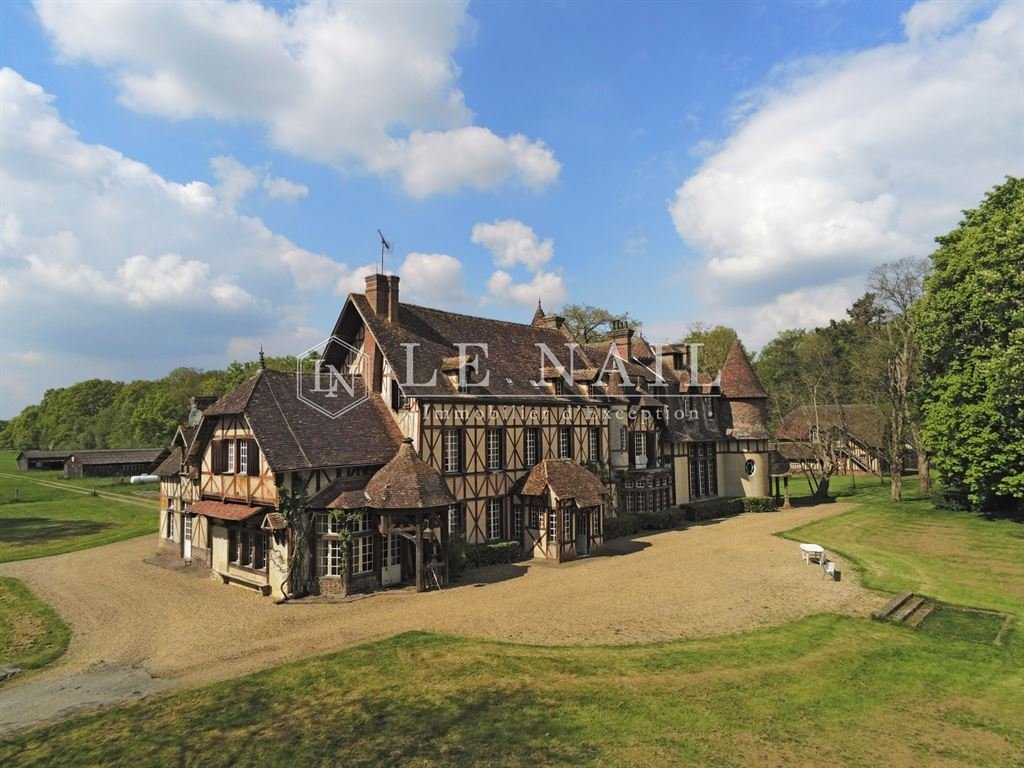 Whispers of Elegance: A Timeless Château in Perche’s Golden Hills