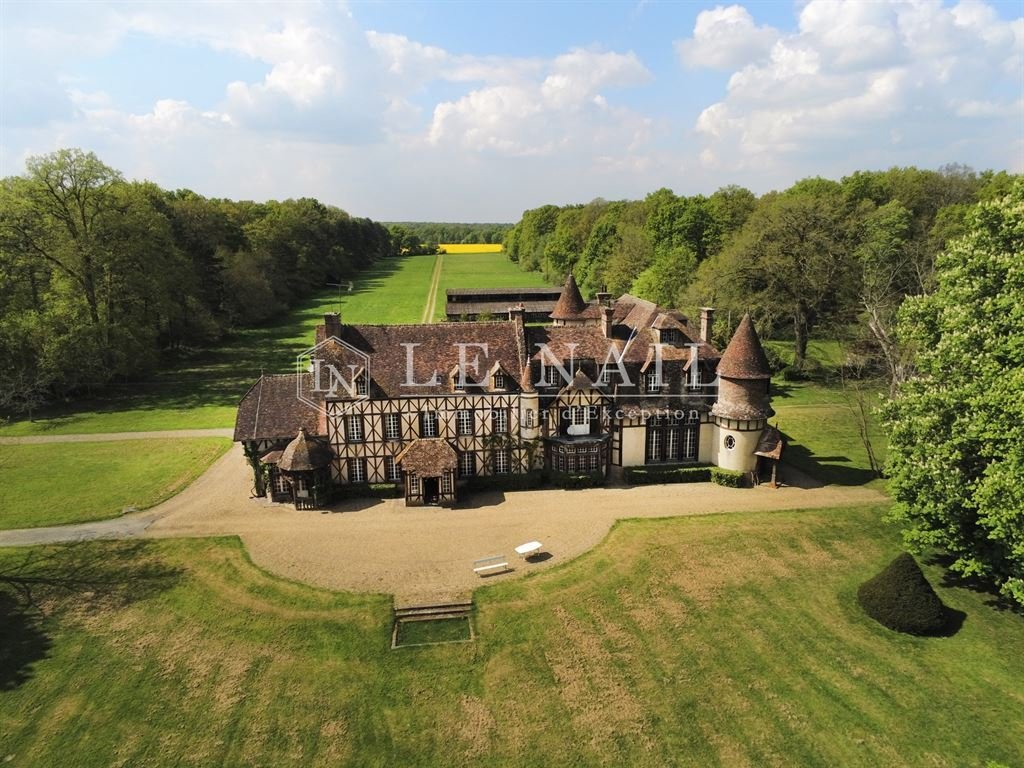 Whispers of Elegance: A Timeless Château in Perche’s Golden Hills