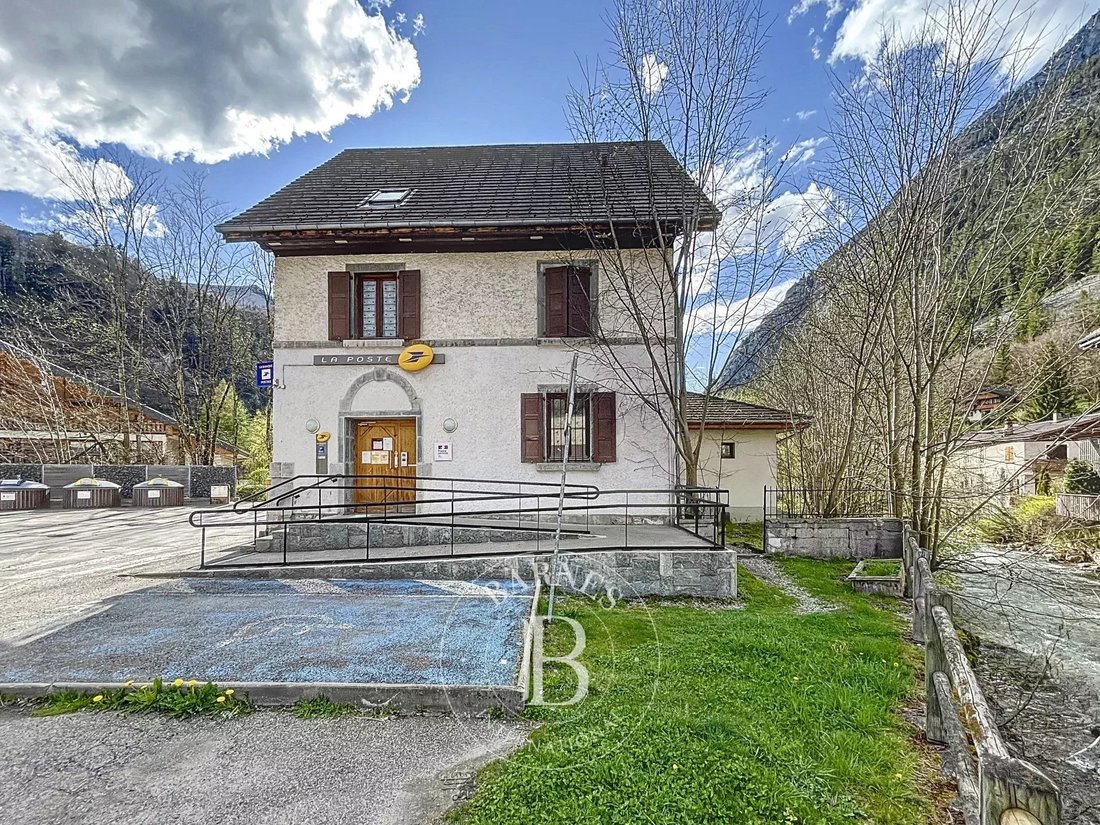 Estate in Abondance, Auvergne-Rhône-Alpes, France 4 - 15551943