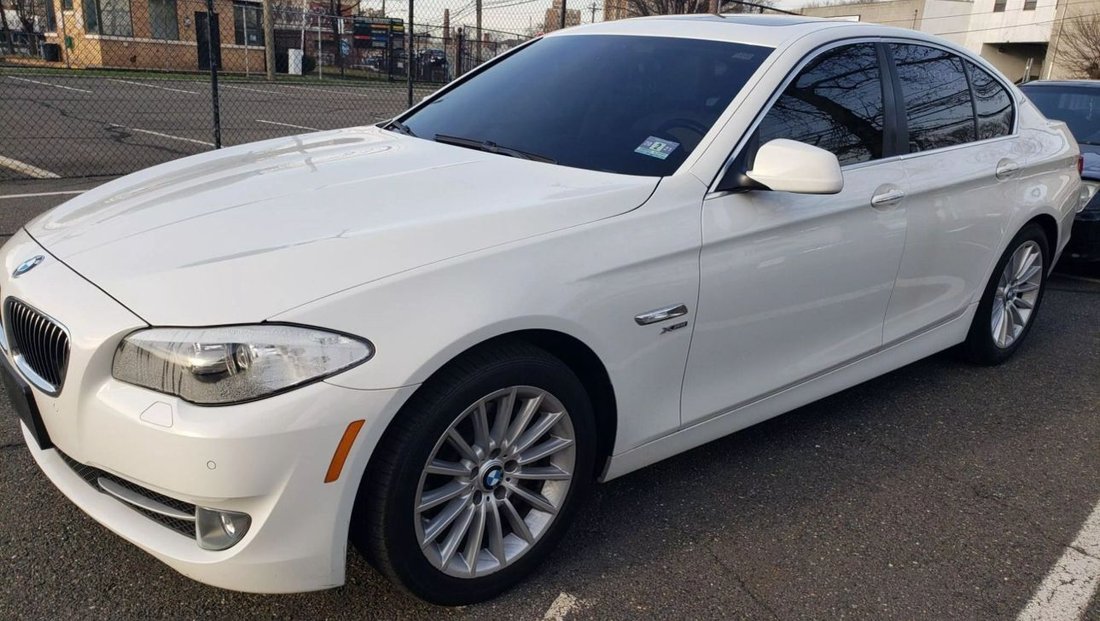 Sedan in Newark, NJ, United States 2 - 15555203