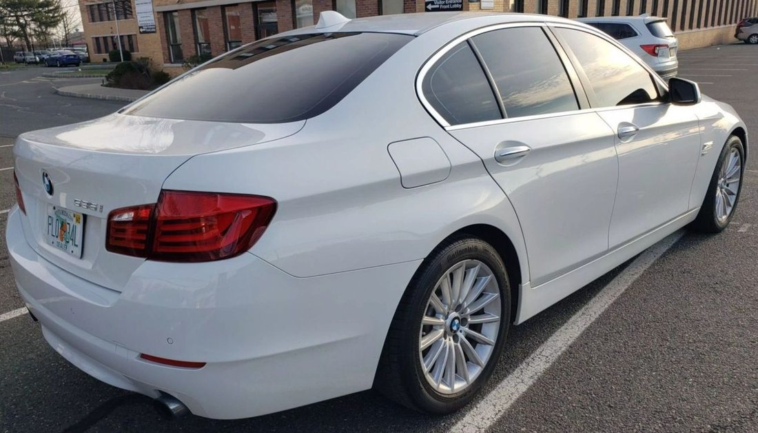 Sedan in Newark, NJ, United States 3 - 15555203