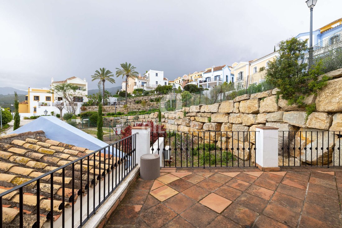 Townhouse in Benahavis, Andalusia, Spain 3 - 15552069