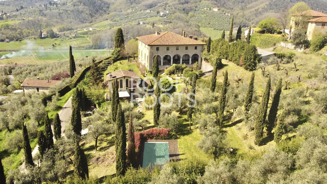 Villa en Lucca, Toscana, Italia 1 - 15554461