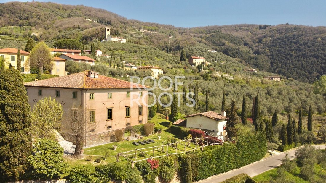 Villa en Lucca, Toscana, Italia 4 - 15554461