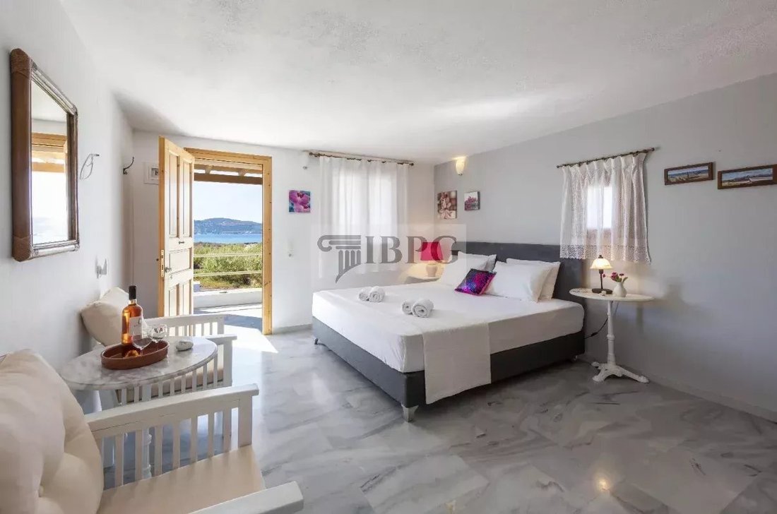 House in Paros, Aegean, Greece 5 - 15555707