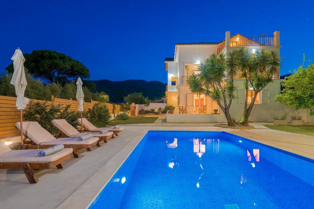 Villa in Municipal Commune of Zakynthos, Peloponnese, Western Greece and the Ionian, Greece 4 - 15558713