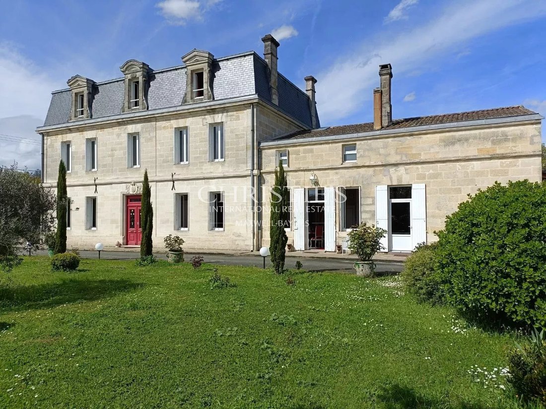 Estate in Dronne, Coutras, France 1 - 14057165