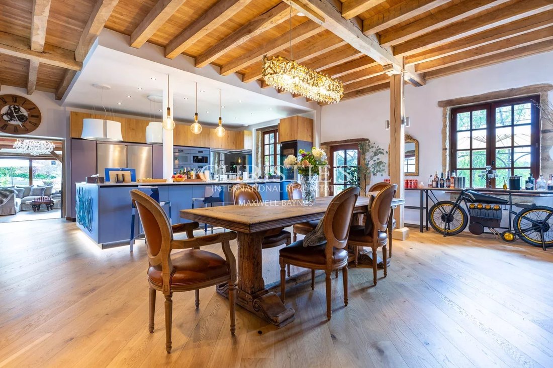 Estate in Urval, Nouvelle-Aquitaine, France 5 - 15094773