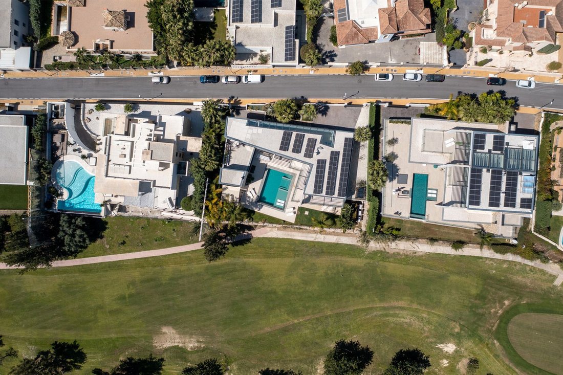 Villa in Benahavis, Andalusia, Spain 3 - 15557508