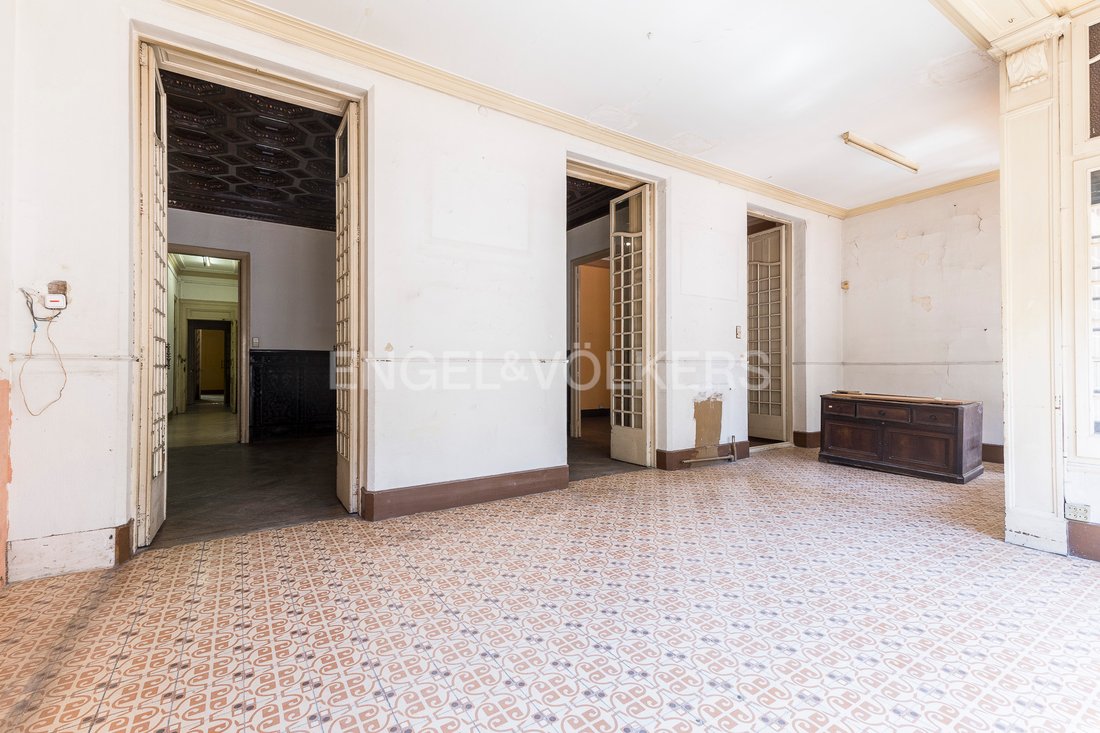 Apartment in Eixample, Barcelona, Spain 4 - 15560350