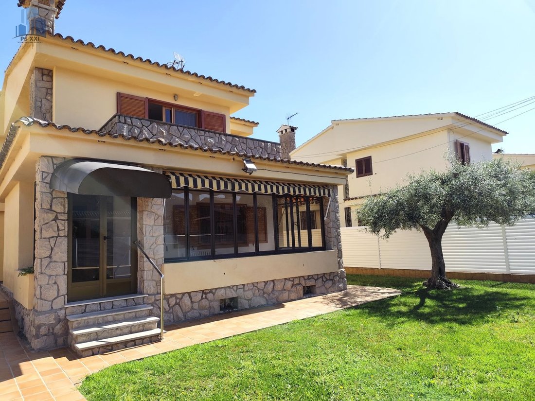 Chalet in Benicassim, Valencian Community, Spain 1 - 15247389