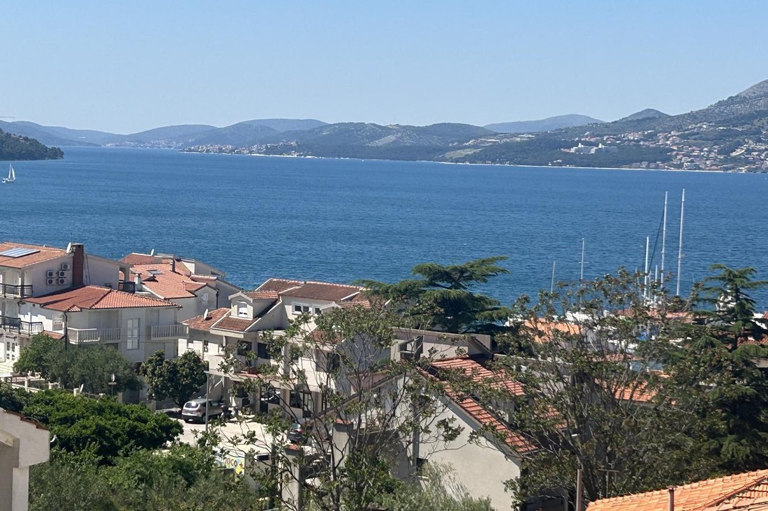 Apartment in Okrug Donji, Split-Dalmatia County, Croatia 1 - 15081740