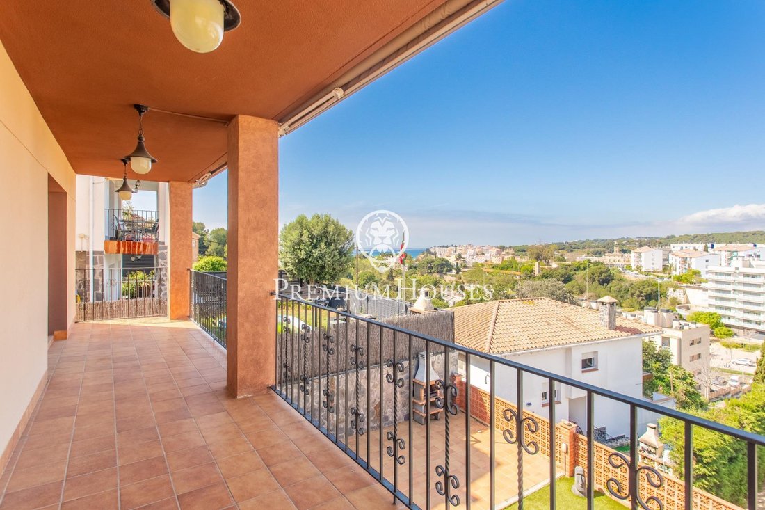House in Arenys de Mar, Catalonia, Spain 3 - 15560391