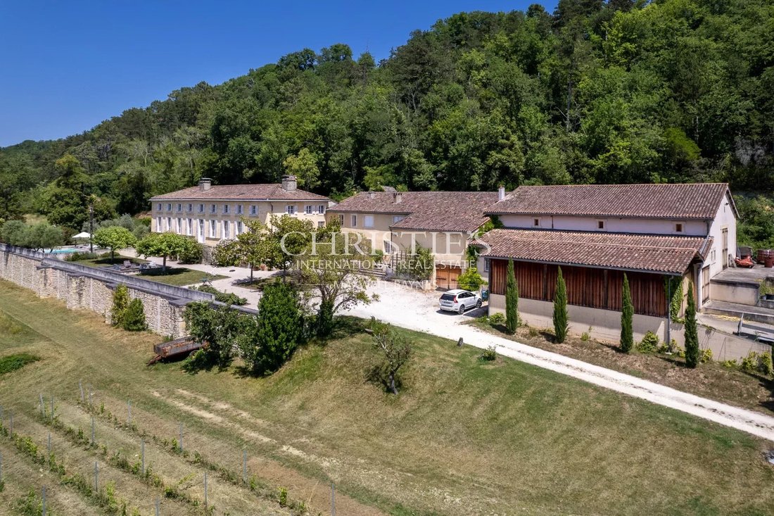 House in Bordeaux, Nouvelle-Aquitaine, France 4 - 13714743